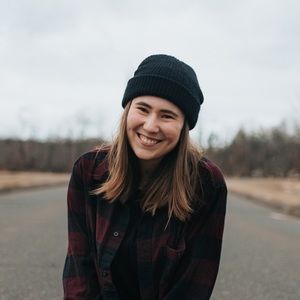 Meet your Posher, Kayla